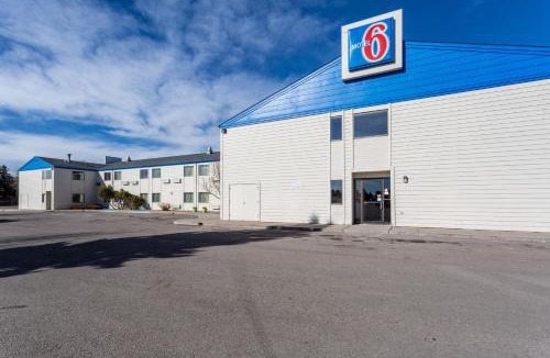 Great Falls Hotel | Motel 6-Great Falls, MT