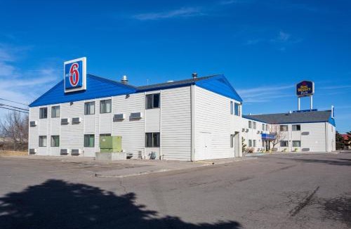 Great Falls Hotel | Motel 6-Great Falls, MT
