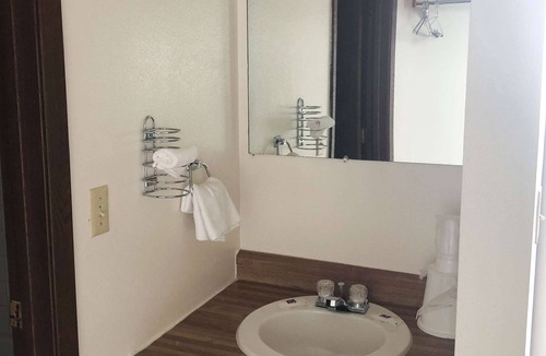 Wye Hotel | Motel 6 Missoula, MT - Wye - Travel Plaza