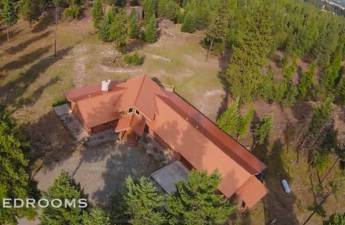 Thompson Falls House | Mountain Cabin Hideaway-