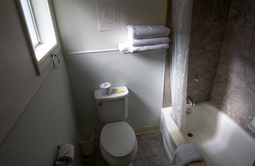 East Glacier Park Village Hotel | Mountain Pine Motel