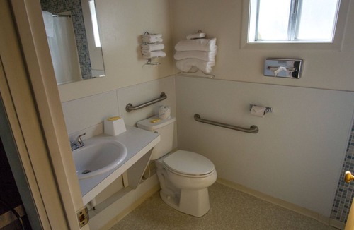East Glacier Park Village Hotel | Mountain Pine Motel