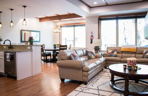 Red Lodge House | Mountain Town Luxury Getaway