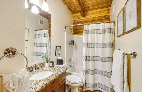 Fort Valley Cabin | Mountain-View Flagstaff Cabin: 8 Mi to Snowbowl!