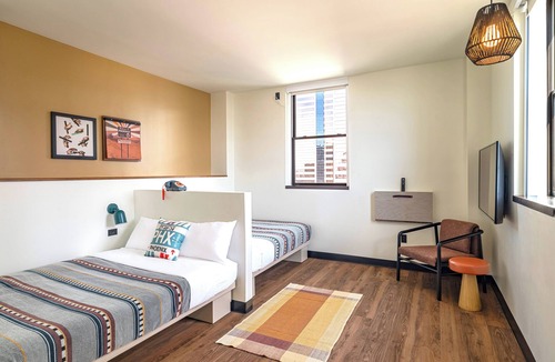 Downtown Phoenix Hotel | Moxy Phoenix Downtown