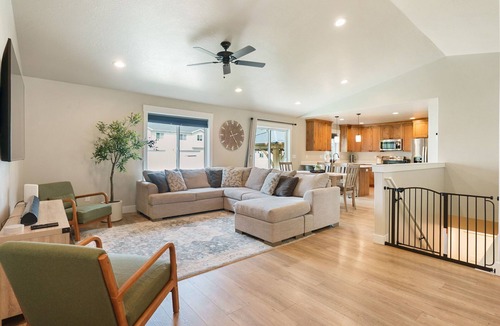 Smithfield House | MUST STAY Beautiful new home in Smithfield!