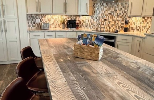 Kalispell House | New! Adventure Haus: Spacious Home, Hot Tub