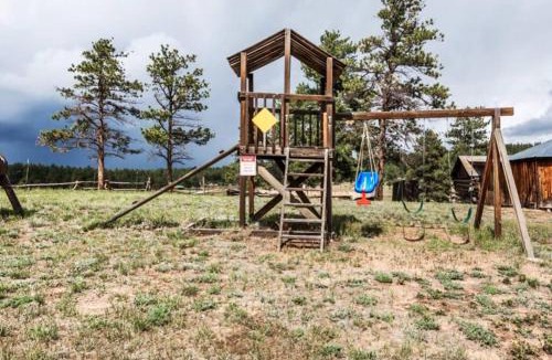 Lake George Ski Chalet | New! Charming cozy Cabin Colorado National Forest