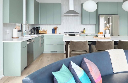 Marshall House | NEW! Design-led mountain retreat. Reset & recharge