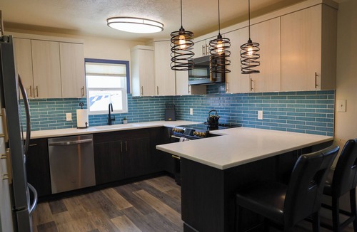 Great Falls House | New Kitchen + Outdoor Seating + 4BR