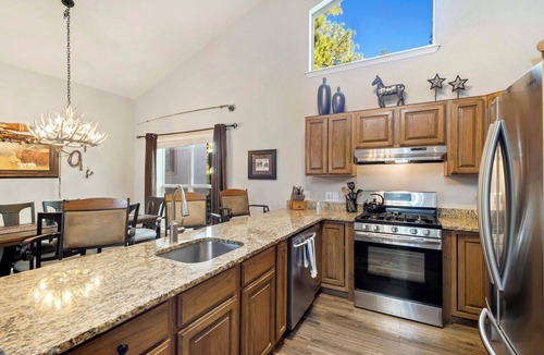 Pagosa Springs House | New Listing! Quaint Pagosa Townhome | Peekaboo Lake Views