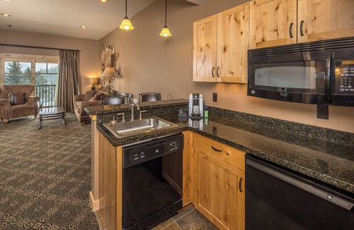 Big Sky Condo | New Listing! Ski In/Out + Pool + Hot Tub at Lift House