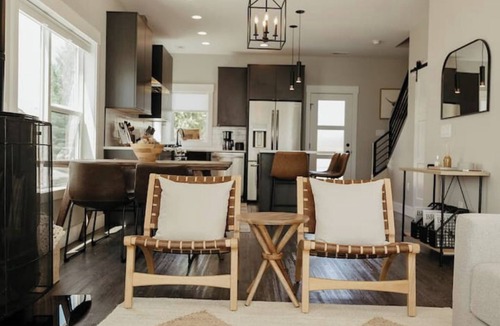 Red Lodge House | New + Modern 3BR House