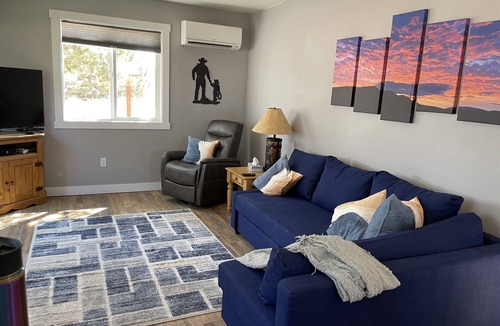 Crooked River Ranch House | NEW! Modern, Close to Nature | Working Farm Stay