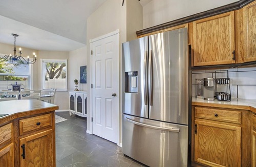 Twin Falls House | NEW! Park Meadow. Near St. Luke’s, Clean 4 bedroom, 2 bathroom.