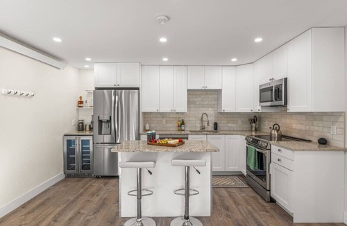 Avon Apartment | New | Prime Location | Skier`s Paradise