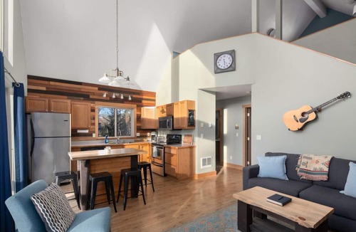 Columbia Falls Cabin | North Fork Hideaway near Glacier National Park