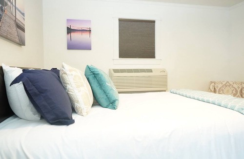 Coeur d'Alene Hotel | North Idaho Inn - Eight