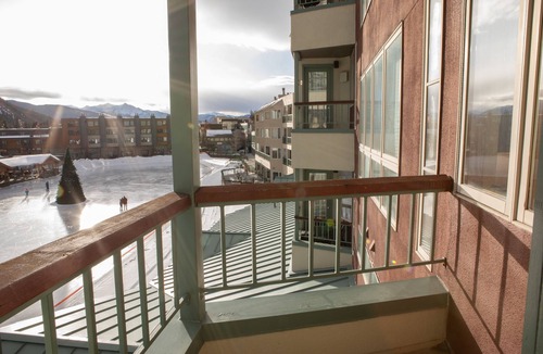 Lakeside Village Condo | On Keystone Lake/Shuttle to Lifts/Pool and Hot Tub Access/Great Amenities