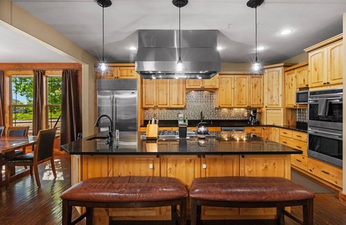 Bozeman House | Outpost Oasis- Wonderful 6 bedroom house!