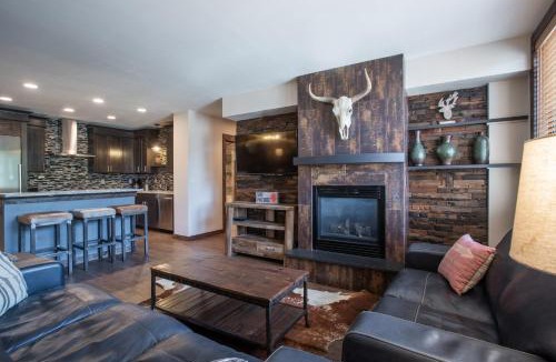 Winter Park Apartment | Outstanding Zephyr Mountain Lodge Condo with Ski Slope Views condo