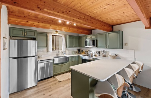 West Yellowstone House | Owl's Nest