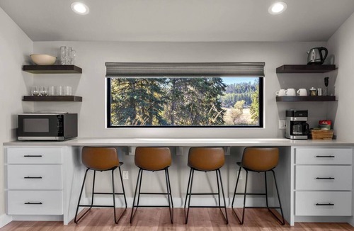 Whitefish House | Paddles Up Pickleball Retreat | 2 Kings RV Parking