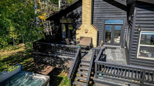 Pagosa Springs House | Pagosa Lakefront Home w/Hot Tub, A/C, & Canoe!