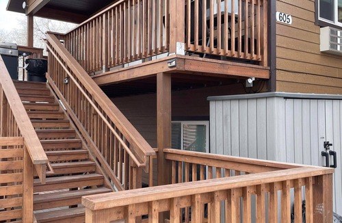 Gardiner Apartment | ParkWay Yellowstone Guest House Apartment #5