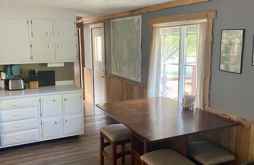 Darby House | Peaceful Cottage in the Bitterroot