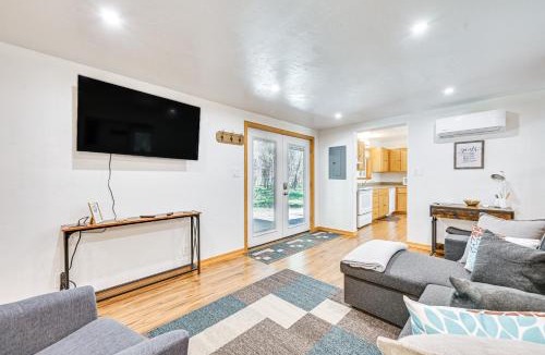 Eureka House | Peaceful Eureka Getaway - 1 Mi to Glen Lake!