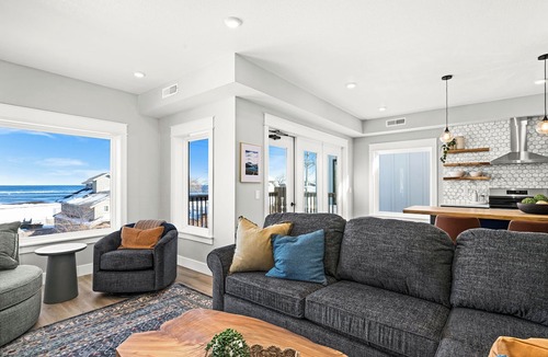 Park Point Condo | Penthouse Condo w/Beach Access | Dragestil 715-3