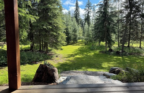 Whitefish House | Pet Friendly + 12 Mins Drive to Downtown, Nearby Dining and Shopping!