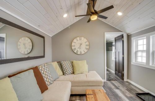 Dent House | Pet-Friendly Cabin w/Lake Access & Patio in Dent