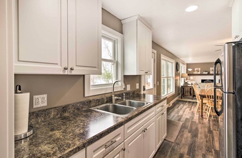 Ponto Lake Cabin | Pine River Lake Home w/Boat & Kayak Rentals!