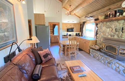 Darby Cabin | Ponderosa Cabin at Rye Creek Lodge
