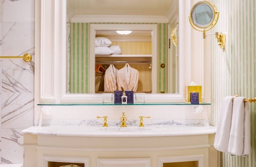 Rio Grande Hotel | Premier 2 Queen | Grand America | Pools, wellness, downtown SLC