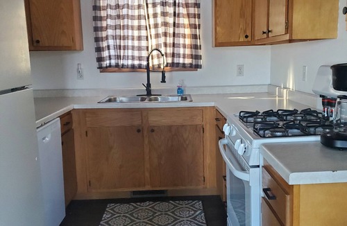 Pillager Cabin | Private cabin with resort amenities; kayak, paddleboard, pontoon, great swimming
