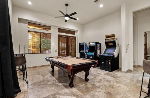 North Scottsdale House | Private Movie Theater Luxury Pool Hot Tub