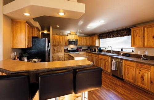 Olney House | "Private" - Ranch House on 9 acres that borders State Forest