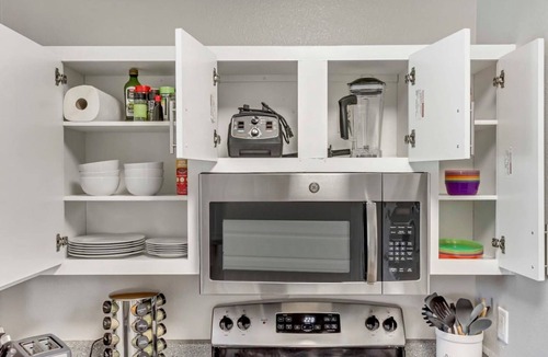 Clearfield Apartment | Quiet Apt - Close to Davis Conference - King Bed