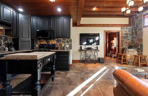 Anaconda Cabin | Quiet Pintler Getaway - Minutes from Georgetown!