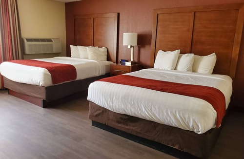 East Central Hotel | Ramada by Wyndham Downtown Spokane