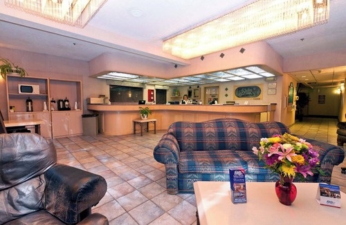 Elko Hotel | RARE FIND! TWO AMAZING UNITS, PARKING, POOL