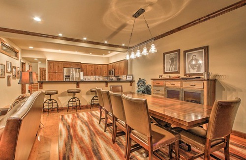 Red Lodge House | Red Lodge Townhome w/Private Hot Tub & Mtn Views!