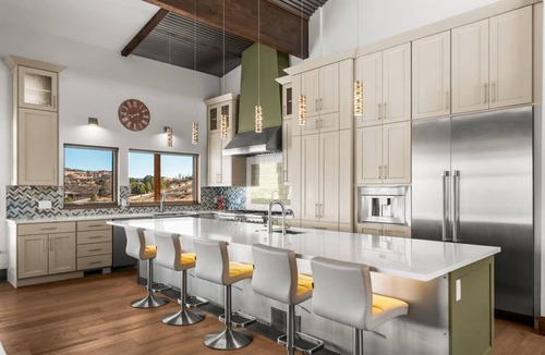 Littleton House | Red Rock Mountain View Luxury Retreat