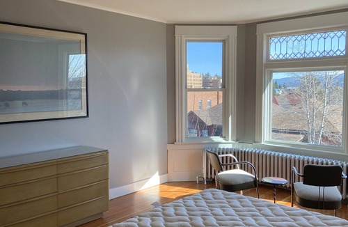 Butte House | Remodeled historic house in Uptown