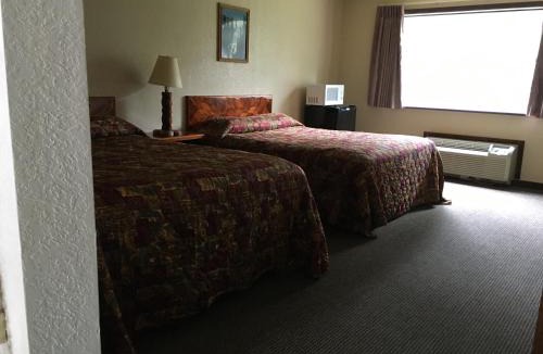 Thompson Falls Hotel | Rimrock Lodge LLC