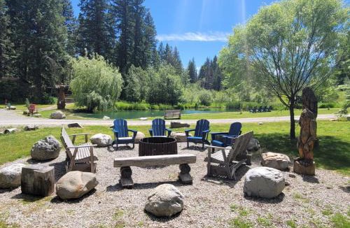 Thompson Falls Hotel | Riverfront Motel & Cabins