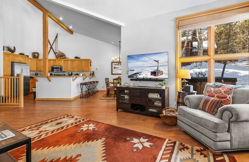 Teton Village House | RMR: Moose Creek 17 Townhome in Teton Village